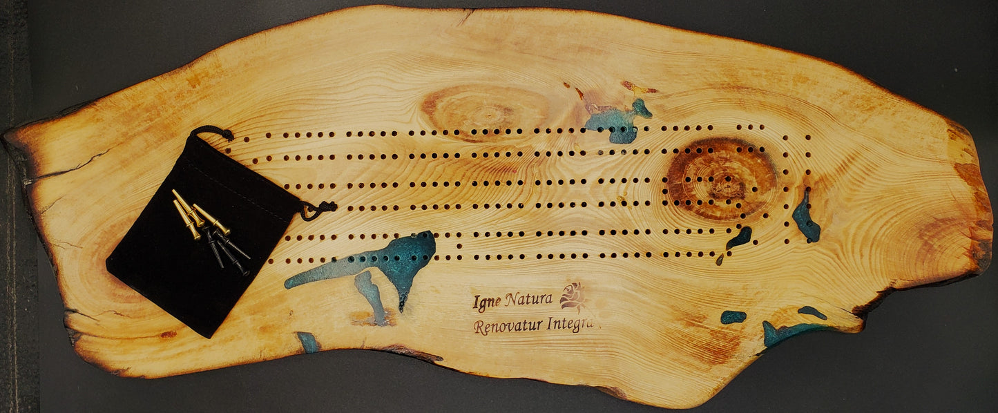 Pine and Green Dixie remnant cribbage board board