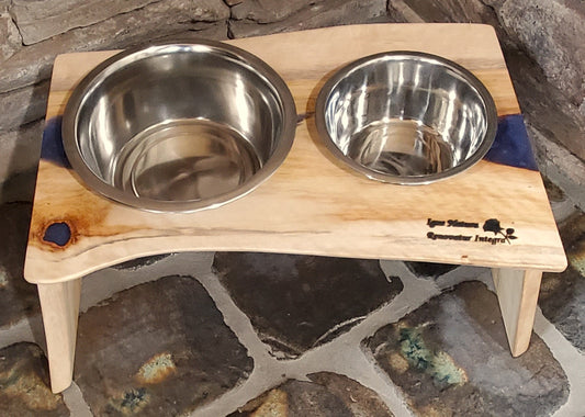 Aspen and blue dog dish stand